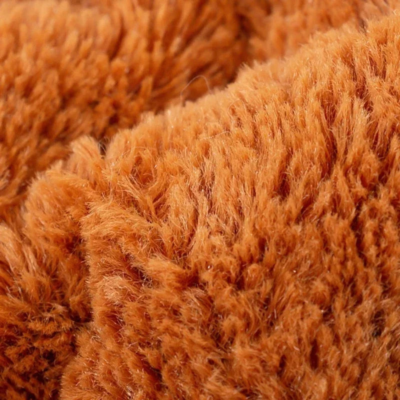 Outdoor Cat Carrier Portable Winter Warm Pet Travel Bag Luxury Hand Tote Car Seat Furry Nest For Small Dogs Puppies